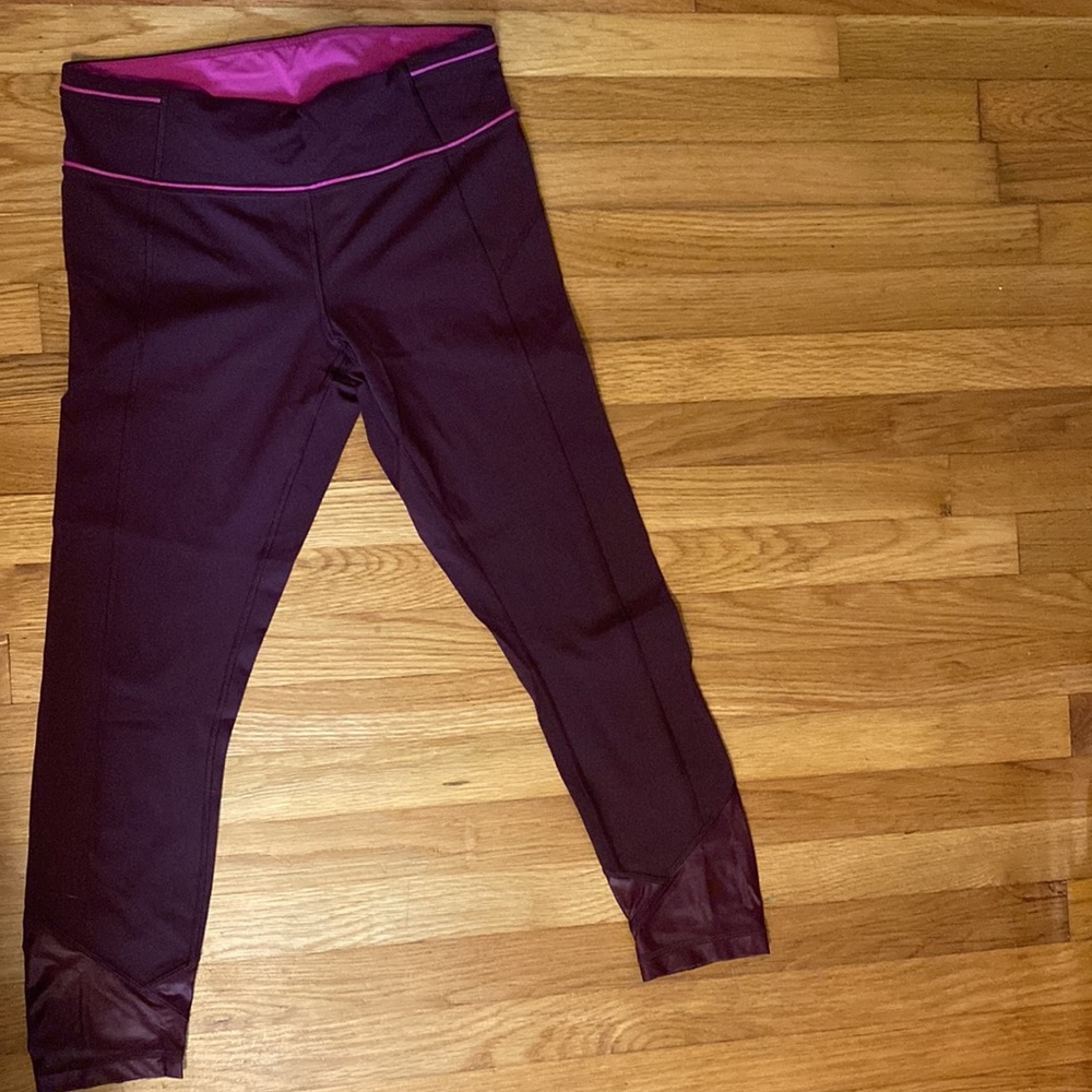 Lululemon 7/8 legging size 8 maroon